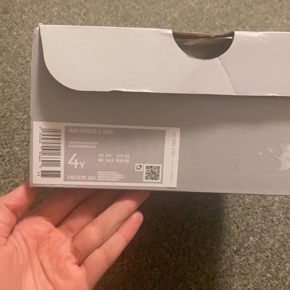 Nike Air Force 1 size 4 white and black - Picture 10 of 11